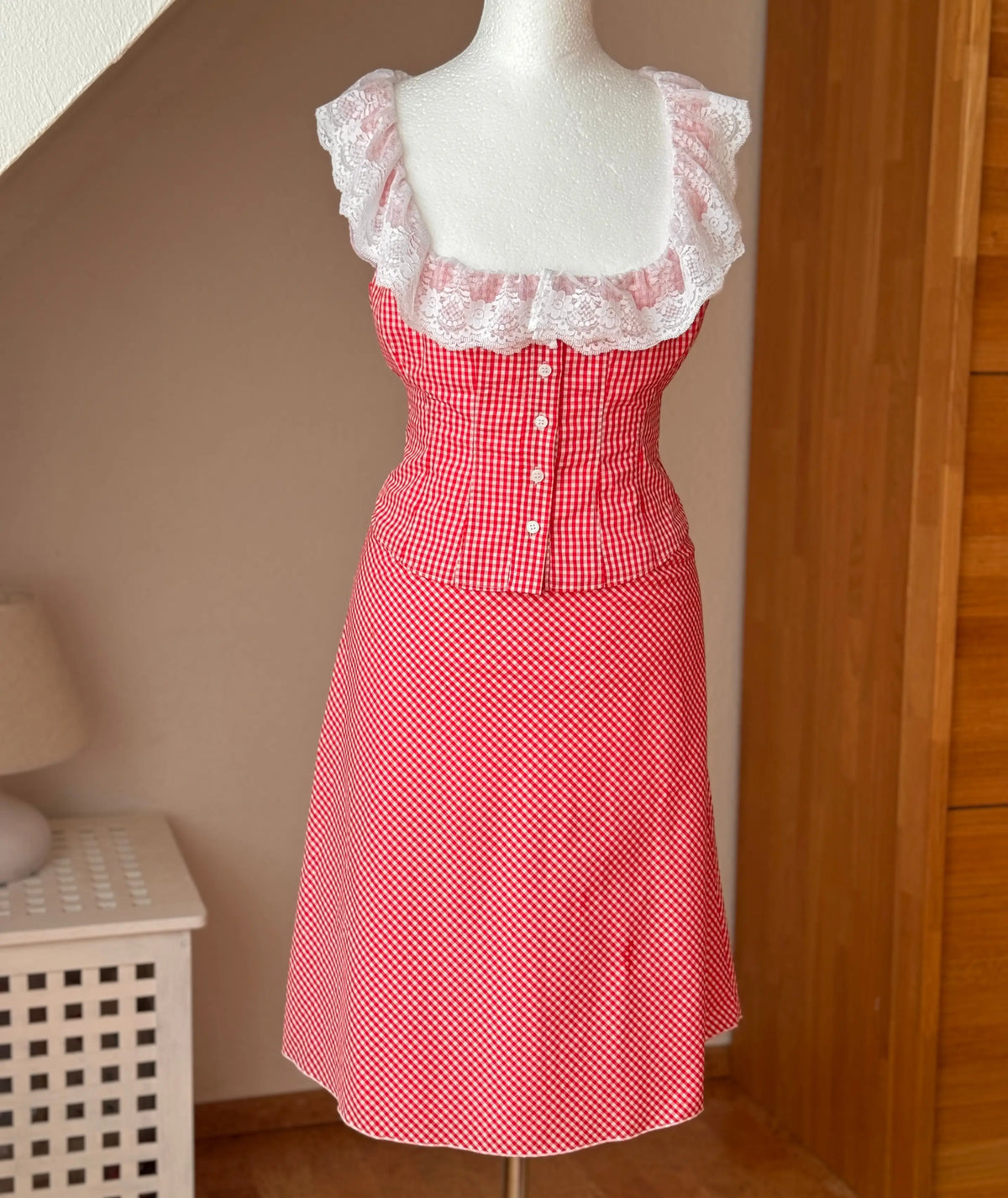 30's Womens Fashion Crop Top & Ruffle Top Beginner Sewing Pattern Sizes XXS-XXL